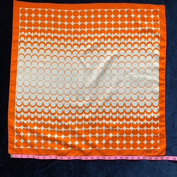 PATRICIA DUMONT !! Scarf - Picture 3 of 13